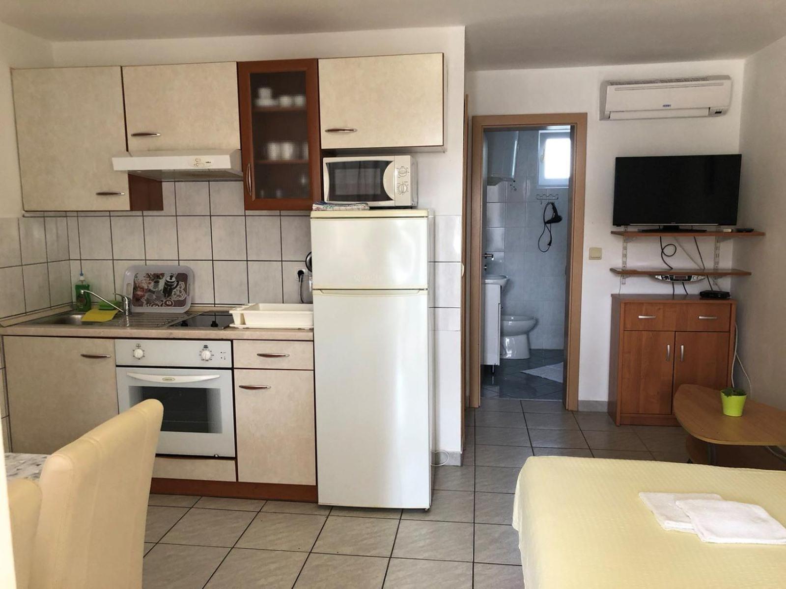 Apartmani Resetar 普利拉卡 外观 照片